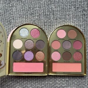 Brand new Too Faced Limited Edition Makeup Set – 2 Palettes